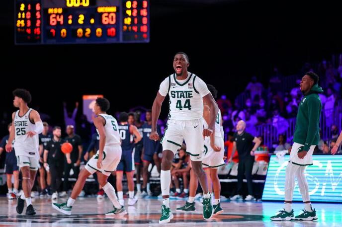 Brown, Spartans Pull Away Late to Beat No. 22 UConn 64-60