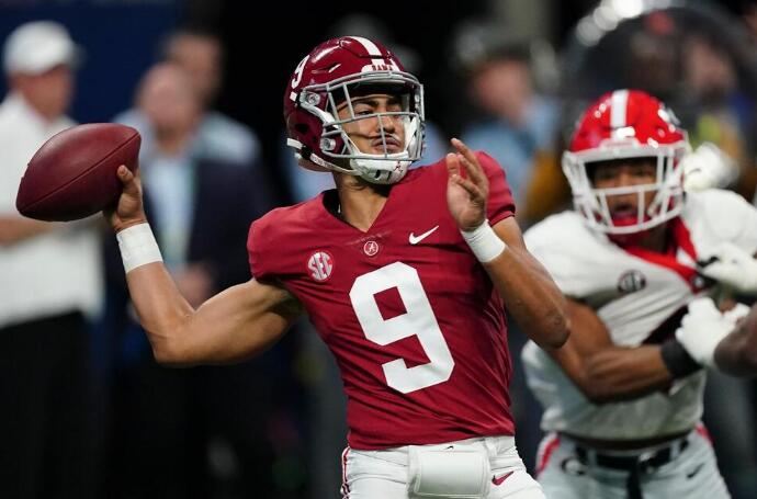 Heisman Finalists: Young, Hutchinson, Pickett, Stroud