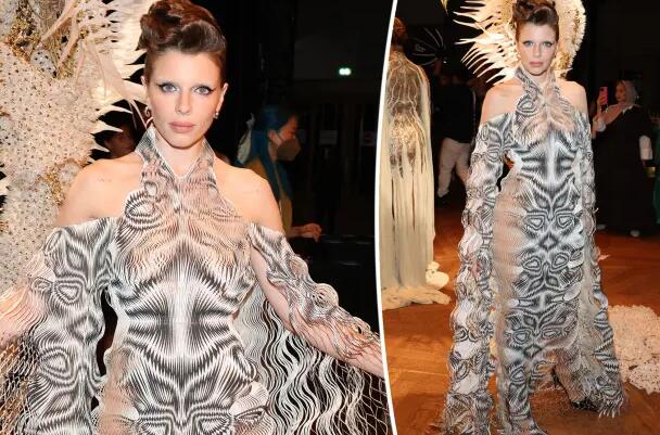 Julia Fox back at Paris Fashion Week in trippy gown