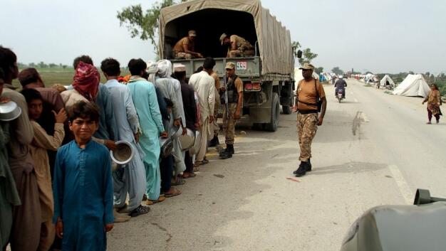 Pakistan flooding deaths pass 1,000 in ‘climate catastrophe’