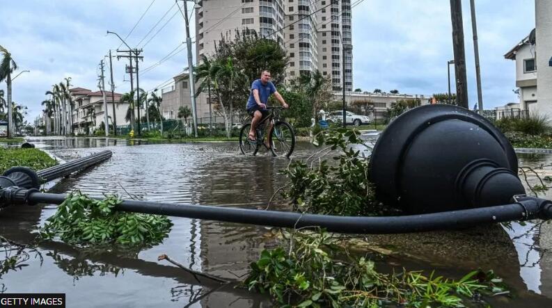 Hurricane Ian: Florida governor warns of ‘historic’ destruction