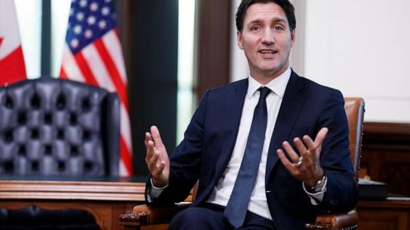 Canada sanctions more Russians, offers bonds for Ukraine