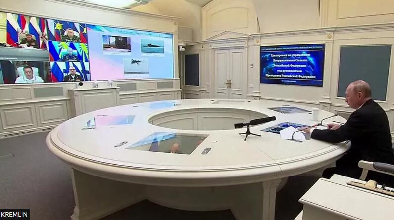 Ukraine round-up: Putin watches nuclear tests and a row over a superyacht