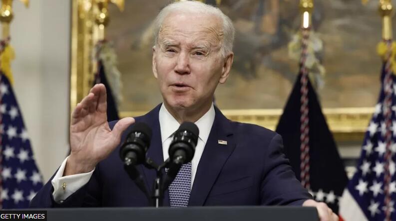 Silicon Valley Bank: Global bank stocks slump despite Biden reassurances