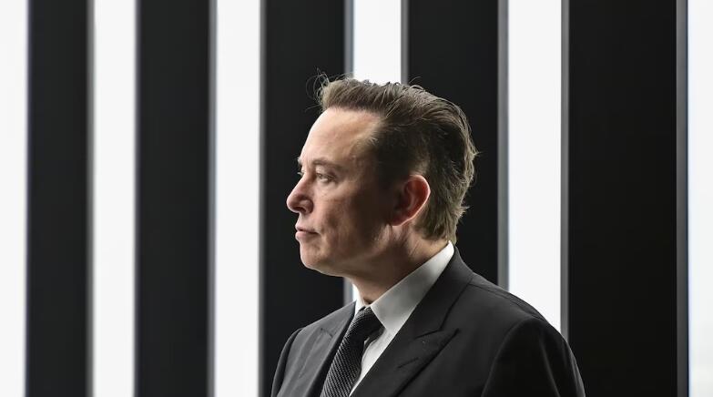 Germany’s government and Elon Musk spar on X over maritime rescue ships
