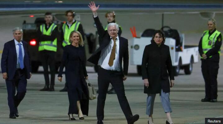 Julian Assange lands in Australia a free man